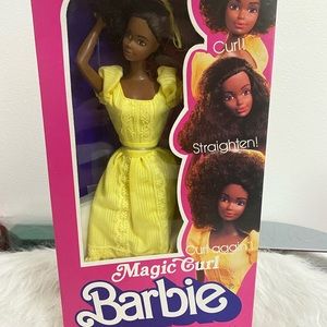 Vintage AA Barbie - Magic Curl (1981) NRFB